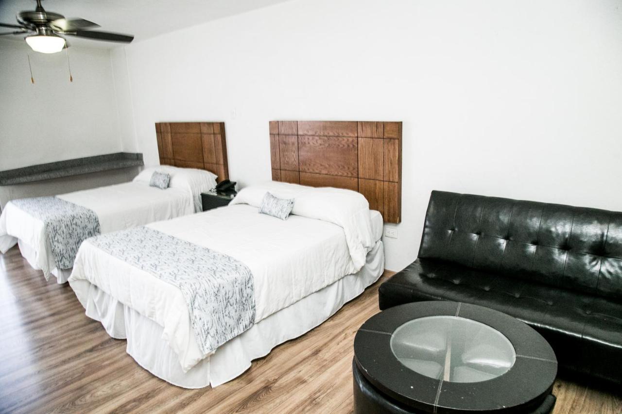 Booking Dioh Монтеррей Экстерьер фото