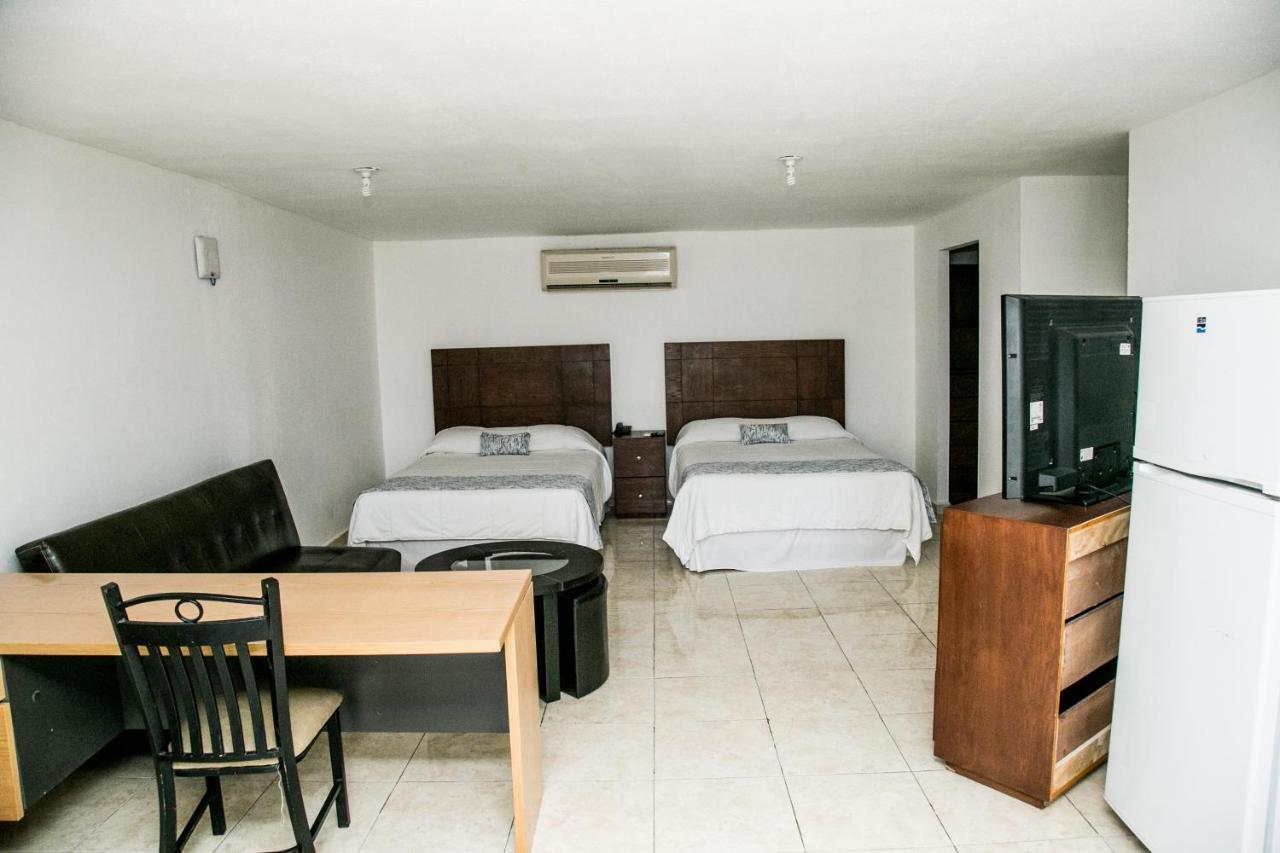Booking Dioh Монтеррей Экстерьер фото